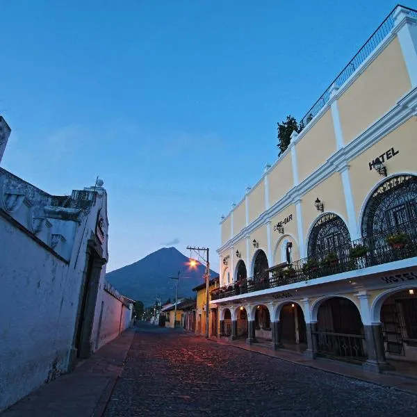 Hotel La Sin Ventura, hótel í Antigua Guatemala