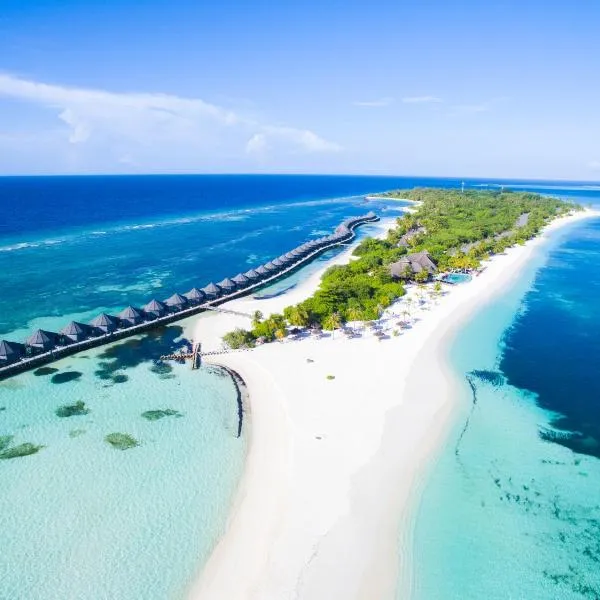 Kuredu Island Resort & Spa – hotel w mieście Manadhoo