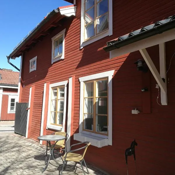 Kopparstugans Bed & Breakfast, hotel in Falun