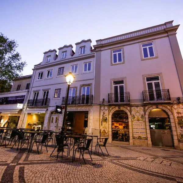 De Pedra e Sal Hostel & Suites, hotel i Setúbal