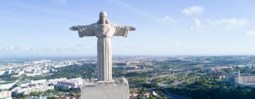 Hoteles cerca de Estatua de Cristo Rey