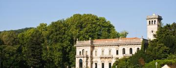 Hotels near Villa Erba