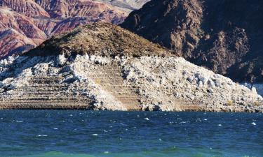 Hotels near Lake Mead