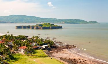 Mga hotel malapit sa Murud Janjira Fort