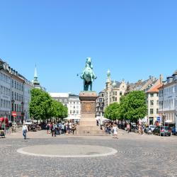 Højbro Square