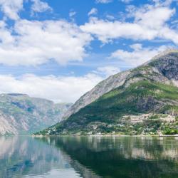 The Hardangerfjord 10 chalet