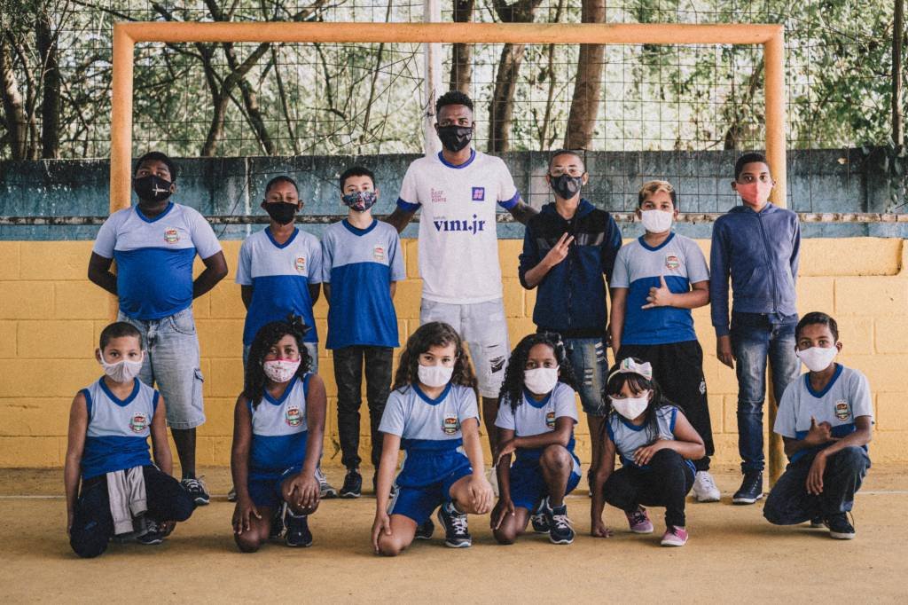 A vitória de Vini Jr: projeto social do jogador ganha apoio da Fundação Casas Bahia