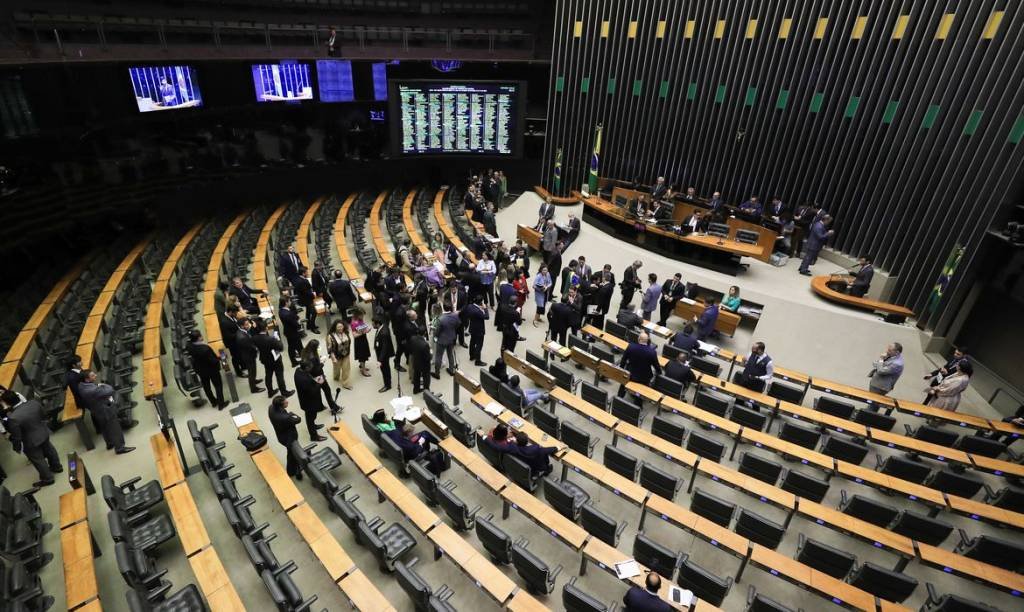 Congresso fará esforço concentrado para votar cortes, LDO e Orçamento