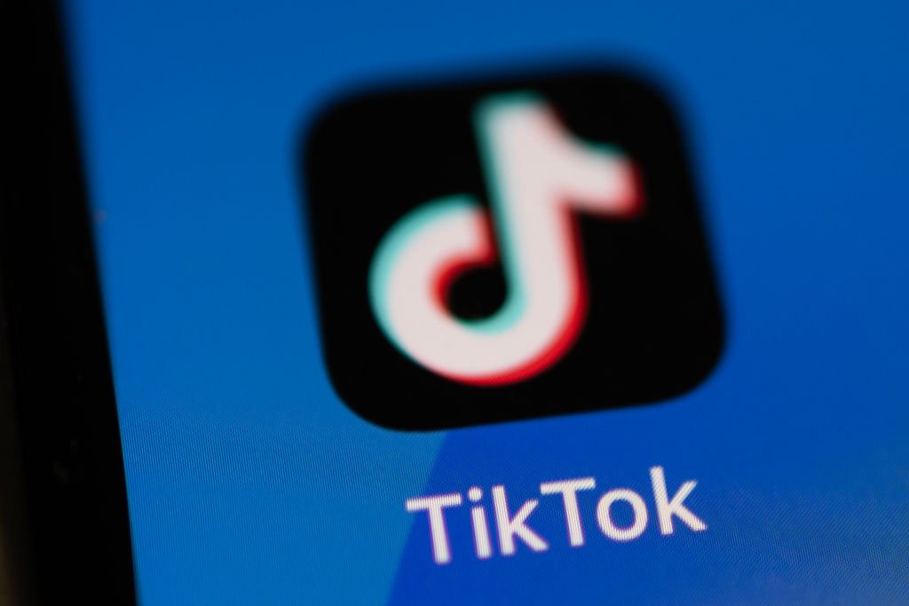 Comissão Europeia investiga se TikTok deixou de evitar interferência em eleição na Romênia