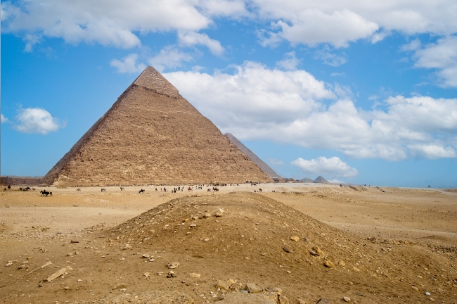 pyramid at giza egypt blue sky - Classroom Clip Art