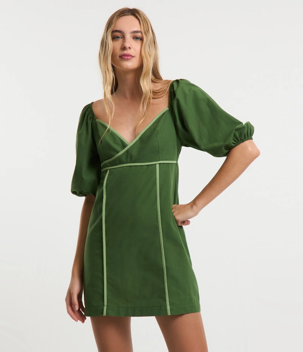 Vestido curto verde