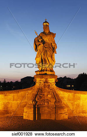 Pictures of Germany, Bavaria, Bamberg, Statue of Empress Kunigunde.