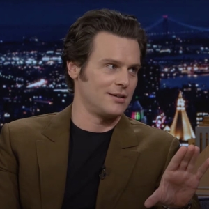 Video: Jonathan Groff Talks MERRILY WE ROLL ALONG, Barbra Streisand, and More! Video