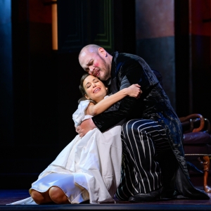 Review: With Great Music But Little Jesting, RIGOLETTO Returns to the Met Photo