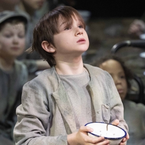 Video/Photos: First Look At OLIVER! At Leeds Playhouse Photo