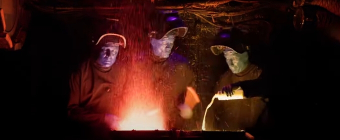 Video: BLUE MAN GROUP Co-Founders Return To The Stage