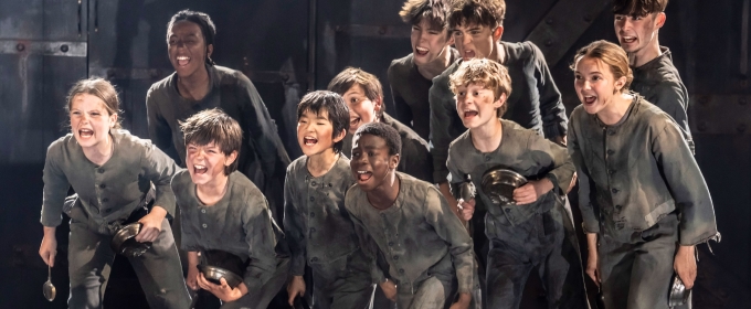 Photos/Video: OLIVER! at the Gielgud Theatre