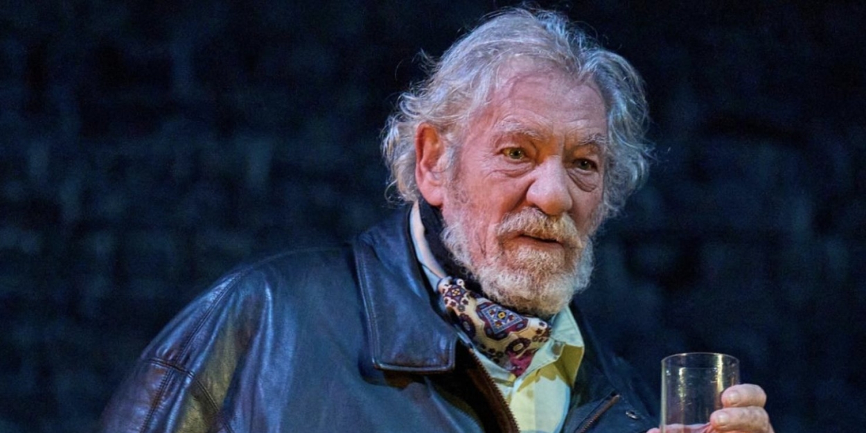 Sir Ian McKellen Pulls Out of PLAYER KINGS Tour Following Onstage Fall Photo