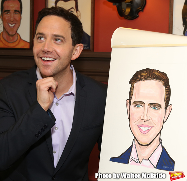 Photo Coverage: TOOTSIE Star Santino Fontana Gets His Very Own Sardi's Portrait  Image