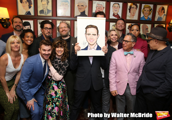 Photo Coverage: TOOTSIE Star Santino Fontana Gets His Very Own Sardi's Portrait  Image