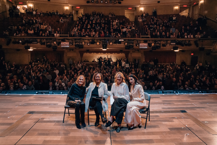 Gloria Steinem, Carol Jenkins, Heidi Schreck, Huma Abedin Photo