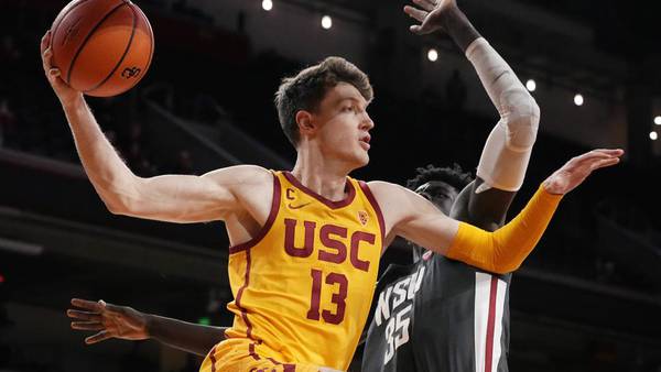 Ellis sparks Southern Cal past Washington State 80-70