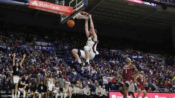 Timme reaches 2,000 points, No. 12 Gonzaga tops Santa Clara