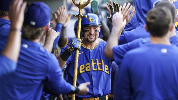 Cal Raleigh homers twice, knocks in 5 as Mariners finish off 3-game sweep of Mets with 12-1 win