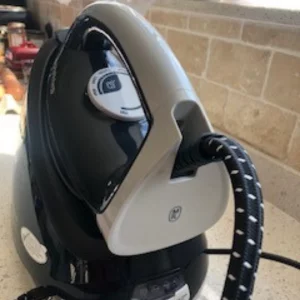 Morphy Richards Easy Steam Generator Iron