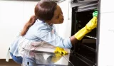 Best oven cleaners holding