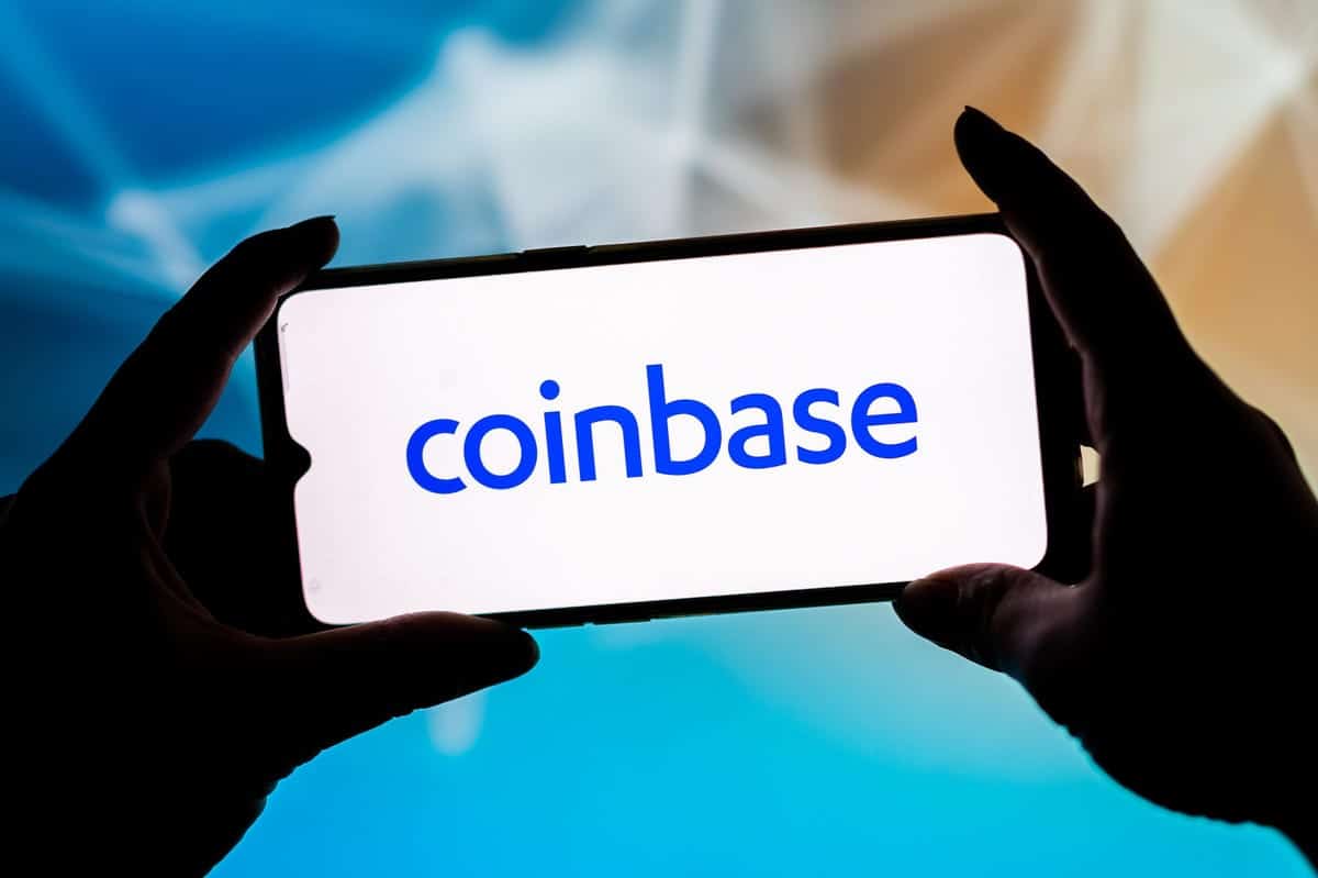 Coinbase crypto exchange EURC Solana