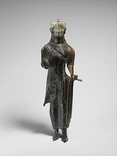 Bronze statuette of a young woman