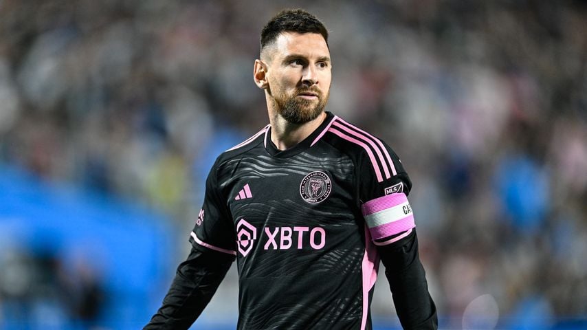 Zum achten Mal ausgezeichnet: Lionel Messi ist Weltfußballer