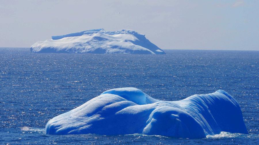 Derretimento de calotas polares é seis vezes maior do que nos anos 1990, ocasionando mais icebergs no oceano  - Liu Shiping/Xinhua