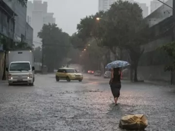 Por que está chovendo tanto? Entenda fenômeno que ainda trará mais água