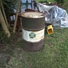 vintage 1955-55 gallon oil drum by quaker state and berenfield containers