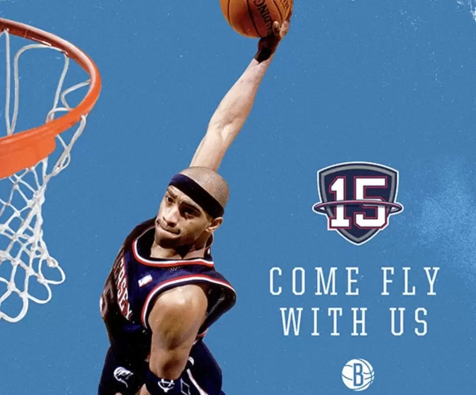 「半人半神」卡特（Vince Carter）籃網球衣正式退役。摘自推特