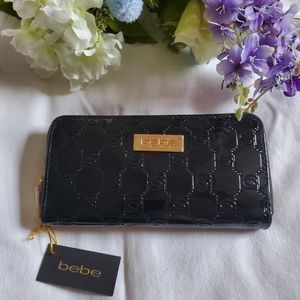 NWT Bebe Dana Embossed Patent Wallet