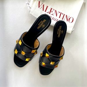 VALENTINO GARAVANI Slide Sandal EU 38.5 FREE AUTHENTIC