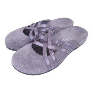 Vionic Clair Gray Suede Flat Slip On Shoes 6 Comfort Arch Support