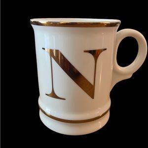 Williams Sonoma White and Gold “N” Mug