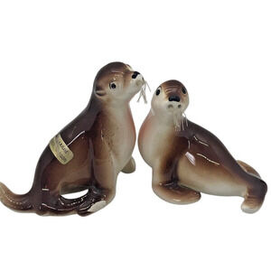 Vintage Seals Sea Lions Salt and Pepper Shakers Set From OREGON Aquarium