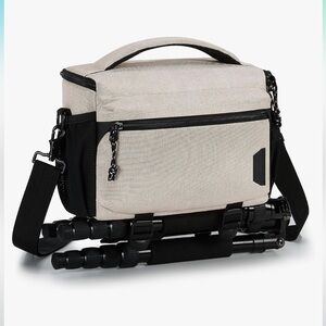 BAGSMART Camera Bag, Small Camera Case with Tripod Holder in EUC