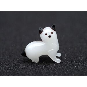 Miniature‎ Glass Cat Figure