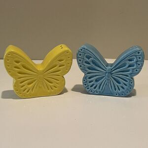 Vintage Butterfly Salt And Pepper Shakers