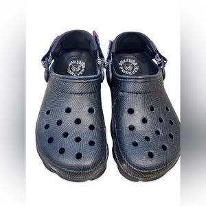 Boys black Black Panther Crocs‎