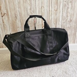 Kenneth Cole travel bag