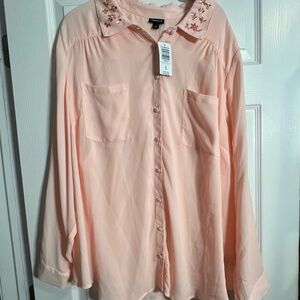 NWT Torrid Madison Light Pink Georgette Embellished Collar Blouse 4X