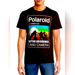 Polaroid Men’s Capture and Remember Land Camera Graphic Short Sleeve T-Shirt