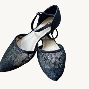 Seychelles size 7W Black Mojito Lace Pointed Toe Flat Ankle Strap Shoes